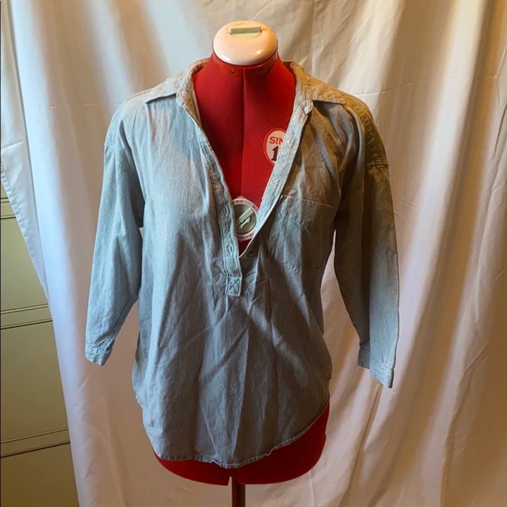 Aerie Gray Pinstripe Shirt Sz M